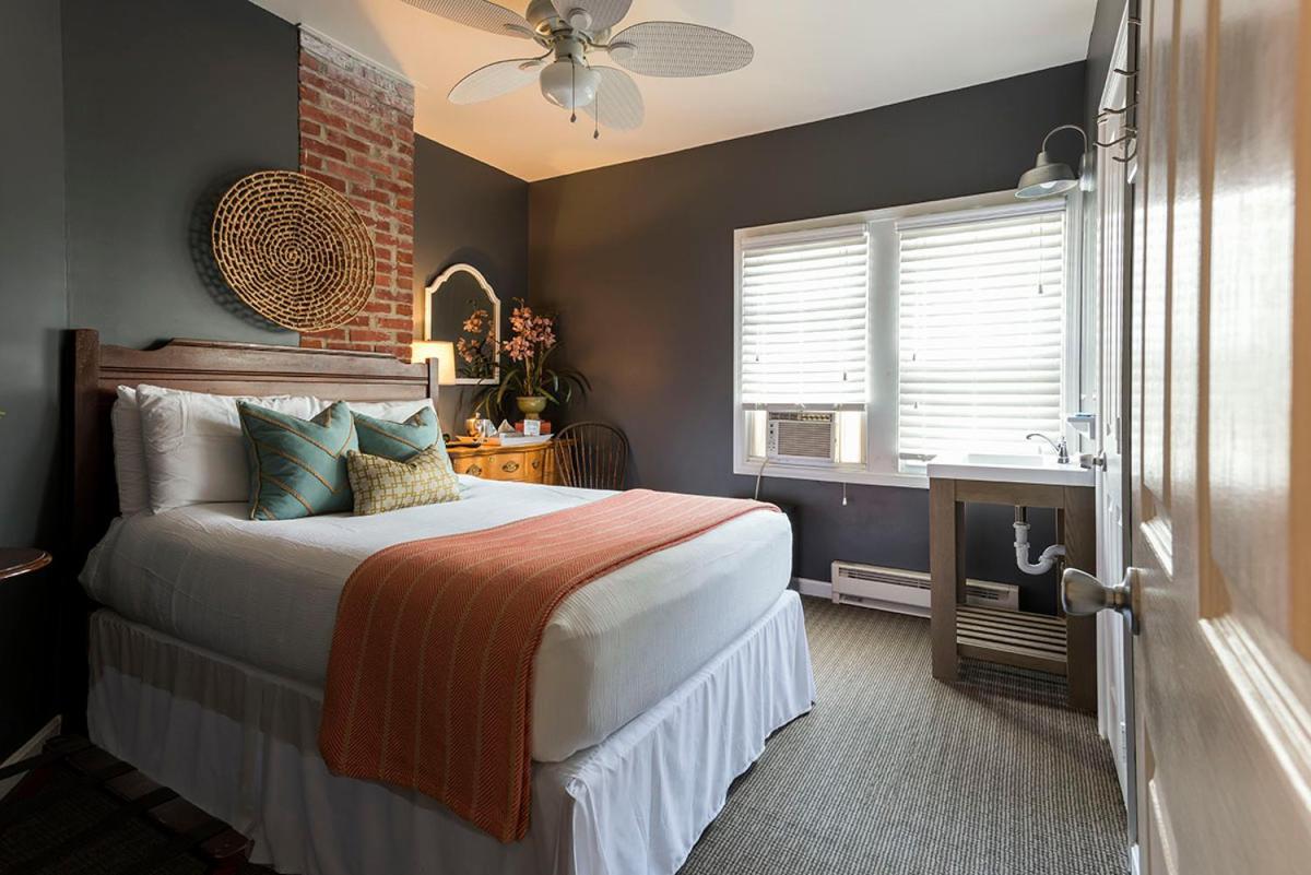 Rehoboth Guest House (Adults Only) 里霍博斯比奇 外观 照片